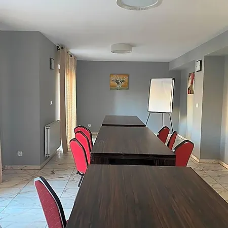 Marta Hotel Olawa