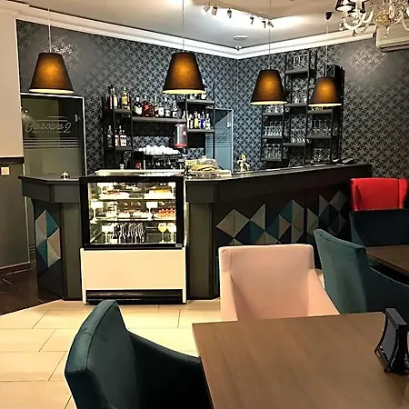 Marta Hotel 3*