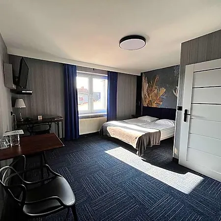 Marta Hotel Olawa