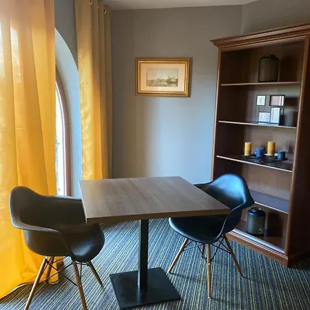 Hotel Marta 3*